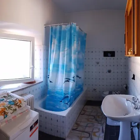 Bed & Breakfast Nonna Anita Castelveccana